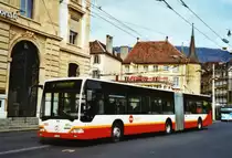 VR La Chaux-de-Fonds Nr. 222/NE 17'222 Mercedes Citaro am 22. M�rz 2010 Neuch�tel, Place Pury