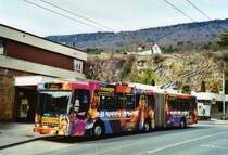 TN Neuch�tel Nr. 118 NAW/Hess Gelenktrolleybus am 22. M�rz 2010 Hauterive, Endstation (mit Vollwerbung f�r  metro )