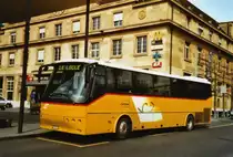 CarPostal Ouest NE 110'345 Bova am 22. M�rz 2010 Neuch�tel, Bahnhof
