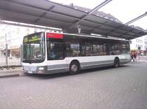 Einer der Neusten erungenschafften der Mbus. Der MAN Lion´s City. Wagen Nr.0604 steht am 01.11.2006 am Gladbacher Hbf und wartet auf die Weiterfahrt nach MG-Hardt als 015.