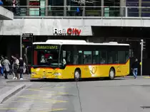 Postauto - Mercedes Citaro auf Dienstfahrt vor dem Bahnhof Bern am 12.05.2010