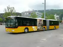 Postauto - Mercedes Citaro  BE 666082 hinter dem Bahnhof von Biel am 14.05.2010