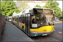 Im Schienenersatzverkehr zwischen N�ldnerplatz und Karlshorst ist dieser Bus der Fa. Magasch GmbH & Co KG Berlin eingesetzt (B CM 747, Typ: Solaris Urbino 12, gesehen Berlin N�ldnerplatz 21.05.2010)