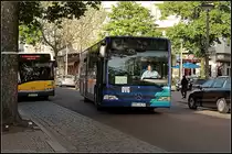 Im Schienenersatzverkehr zwischen N�ldnerplatz und Karlshorst ist dieser Bus der Fa. Oberhavel Verkehrsgesellschaft mbH Oranienburg im Einsatz (OHV VK 73, gesehen Berlin N�ldnerplatz 21.05.2010)