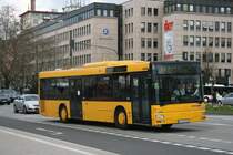ESWE Verkehr 23 (WI GU 323) am HBF Wiesbaden.
10.4.2010