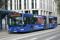 ESWE Verkehr 155 (WI QM 155) macht Werbung f�r Real Superm�rkte.
Aufgenommen am HBF Wiesbaden, 10.4.2010.