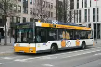 MVG 821  (MZ SW 821) am HBF Wiesbaden.
10.4.2010