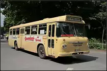 Wagen 237 pendelte auf der Linie 218 zwischen Pfaueninsel und S-Bahnhof Wannsee. 1962 war der Bus mit eigenem Schaffnersitz das Modernste im Gro�stadtverkehr. 1964 wurde der Schaffnersitz und die hintere Plattform durch Sitze ersetzt. Ausgemustert wurde der Wagen 1973 und stand dann bis zur �bernahme 1993 durch den FATB im Betriebshof Britz (B DV 237H, Typ B�ssing Pr�sident 14 R, gesehen Berlin Pfaueninsel 23.05.2010)