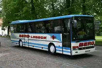 HL CT 365 ein Setra S315HD der Firma Berg L�beck am 26.Mai 2010 an der Haltestelle Ratzeburg Demolierung