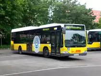 Mercedes-Benz O 530 LE � (Citaro) auf der Linie 240 nach S-Bahnhof Storkower Stra�e am Ostbahnhof.