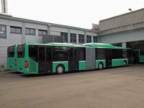 Zwei Fabrikneue Mercedes Citaro Busse die die Betriebsnummern 722 + 721 erhalten werden. Die Aufnahme stammt vom 27.05.2010.