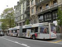 Hess Trolleybus mit der Vollwerbung fr die Luzerner Zeitung in der Pilatusstrasse Richtung Bahnhof Luzern. Die Aufnahme stammt vom 04.05.2010.
