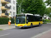 Mercedes-Benz O 530 II (Citaro Facelift) auf der Linie 156 nach S-Bahnhof Storkower Strae an der Haltestelle Weiensee Wittlicher Strae.
