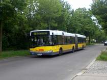 Solaris Urbino auf der Linie 156 an der Haltestelle Weiensee Stadion Buschallee/Hansastrae.