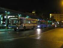 Schon historisch ist diese Aufnahme vom Oktober 2009 am Ostbahnhof,
1.keine 49xx mehr im Planeinsatz ,2. die Linie 152 fhrt nicht mehr zur Implerstrae(man beachte den Hinweis zur Auer Dult)