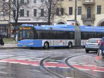 Der Solaris Urbino 18 III H 5340 wird derzeit ausschlielich auf der Linie 52 eingesetzt, ihn am Isartor anzutreffen ist nur bei Umleitungen mglich.