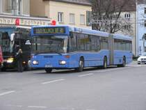 Noch fhrt er, der O405GNvon Watzinger M-NG 1058, aber die Ausmusterung ist bald zu erwarten, hier in Pasing im Mrz 10.