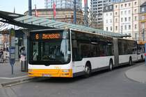 MVG 745 (MZ SW 745).
Aufgenommen am HBF Mainz.
10.4.2010