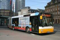 MVG 733 (MZ SW 733) macht Werbung fr Wilius-Senzer.
Aufgenommen am HBF Mainz.
10.4.2010