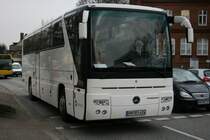 Ein MB Tourismo von Stambula am 26.Mrz 2010 am Bramfelder Dorfplatz