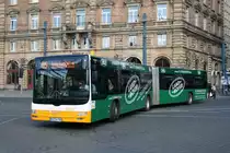 MVG 766 (MZ SW 766) macht Werbung f�r Automobile Fuhrmeister.
Aufgenommen am HBF Mainz.
10.4.2010