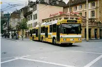 Aus dem Archiv: TN Neuch�tel Nr. 104 NAW/Hess Gelenktrolleybus am 10. Juli 1999 Neuch�tel, Place Pury