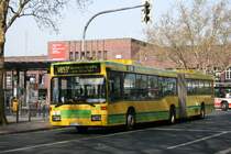 STO 547 (OB ST 9547) am HBF Oberhausen mit der Linie SB93.
24.4.2010