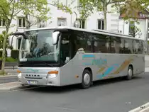 Setra S 415 GT  WT:TR 302 bei den Bushaltestellen in Waldshut am 20.05.2010