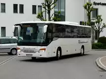 Setra S 415 UL  WT:R 422 bei den Bushaltestellen in Waldshut am 20.05.2010