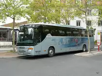 Setra S 416 GT-HD  WT:RV 101 bei den Bushaltestellen in Waldshut am 20.05.2010