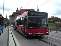 Bernmobil Volvo 7700 CNG 830 auf der Kirchenfeldbrcke. 14.05.2010