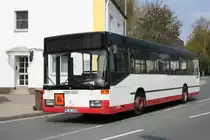Klingenfu� (ME KL 6800) (Ex HHA 1112 HH ZX 1112).
Klingenfu� f�hrt im Auftrag der Stadt Essen den Schulbusverkehr in Essen Kettwig.
Hier f�hrt der Wagen auf der Ringstr. Richtung Heiligenhaus.
Der Bus wurde an Flutura Reisen in Wuppertal Verkauft.
19.4.2010 