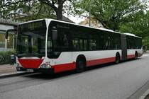 Hochbahn Schlenki 7207 am 14.Juni 2010 am U Bf.Borgweg