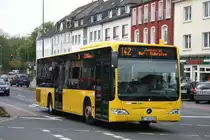 EVAG 4160 (E VG 4160) am Stadtwaldplatz mit der Linie 142 richtung Rellinghausen.
27.4.2010