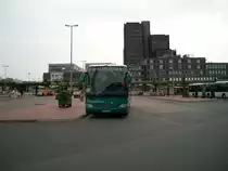 Mercedes 0 580 im September 2009 im Hannover/ZOB.