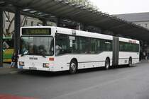 Urban Reisen (BOT FU 16) (Ex STOAG).
Am 2.5.2010 steht der Bus mit SEV fr den RE5 nach Wesel Abfahrbereit am HBF Oberhausen.