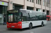 Rheinbahn 8709 (D ZZ 8709) steht hier am HBF D�sseldorf mit der Linie 725.
8.5.2010