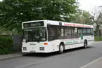 KS Reisen (UN KS 615) steht hier mit der Linie 130 am Bahnhof Schwerte.
KS F�hrt im Auftrag der BRS (Busverkehr Ruhr Sieg).
8.5.2010
