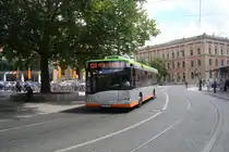 Sorlris der �stra erreicht am 22.06.10 die Haltestelle Hauptbahnhof.