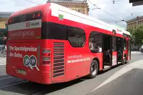 Citaro Irive mit Vollwerbung am Hannover/HBF in Juni ´09.