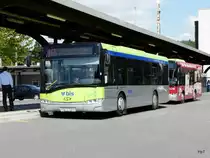 bls - Solaris Urbino 10 Nr...  BE 619156 bei der Bushaltestelle beim Bahnhof Burgdorf am 22.05.2010