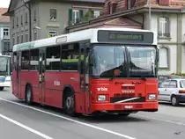 bls - Kilometermillion�r -  Volvo B10M  Nr.24  BE 352903 bei der Bushaltestelle beim Bahnhof Burgdorf am 04.06.2010