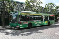 Hochbahn 6415 am 21.Juni 2010 am Rathausmarkt