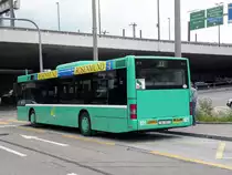 MAN Bus mit der Betriebsnummer 821 hat die Linie 33 verlassen und f�hrt Richtung Garage Rankstrasse. Die Aufnahme stammt vom 21.06.2010.