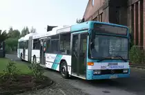 Die RDS Fahrschule aus Schwelm setzt diesen Spurbuss der mal in Mannheim unter der Nummer 196 eingesetzt wurde als Fahrschulbuss ein.
Aufgenommen am Bahnhof Schwelm.
9.5.2010