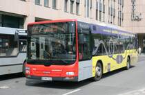 Rheinbahn 7522 (D NM 7522) macht Werbung fr Nuon Energie.
aufgenommen am HBF Dsseldorf.
9.5.2010