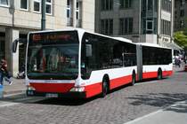 Hochbahn 7858 am 21.Juni 2010 am Rathausmarkt