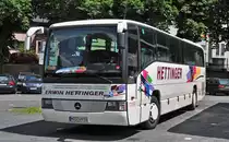 Mercedes Reisebus, Unternehmen  Erwin Hettinger , auf einem Parkplatz in K�nigswinter - 13.06.2010 
