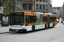 Hochbahn 7211 am 21.Juni 2010 am Rathausmarkt
