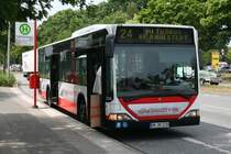 Hochbahn 2235 am 1.Juli 2010 am Lademannbogen